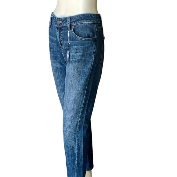 649339....JLO Straight leg Jeans Size 6, W30" 26"Inseam 9"Rise - Picture 3 of 6